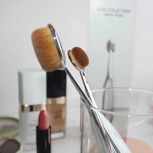 Artis Brush Review - ThisThatBeauty